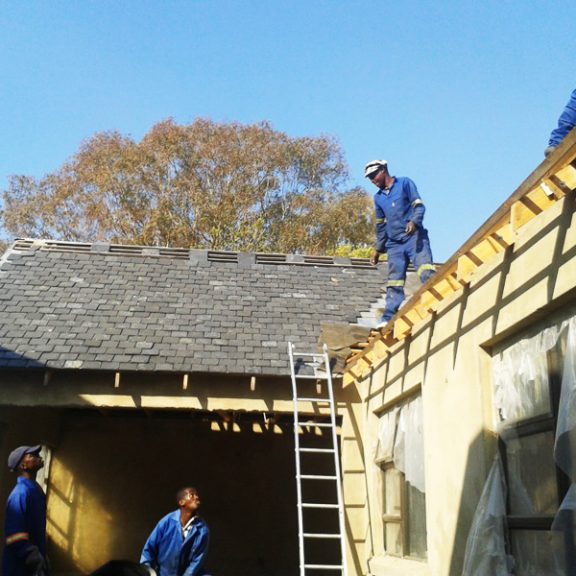 Roofing Specialists Near Me